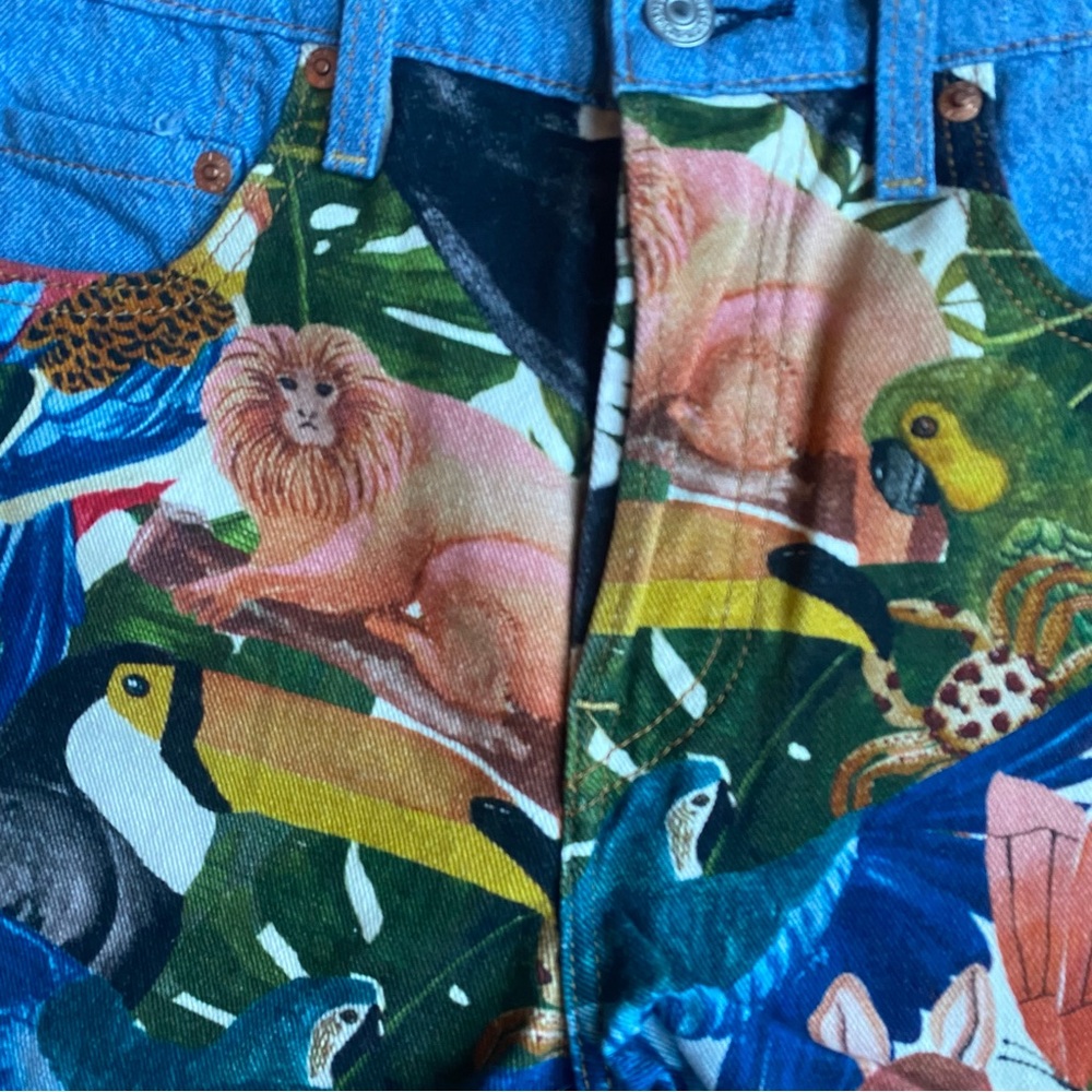 Levi's Farm Rio RARE Blue Animal Print Jean Ribcage Shorts - Picture 2 of 13